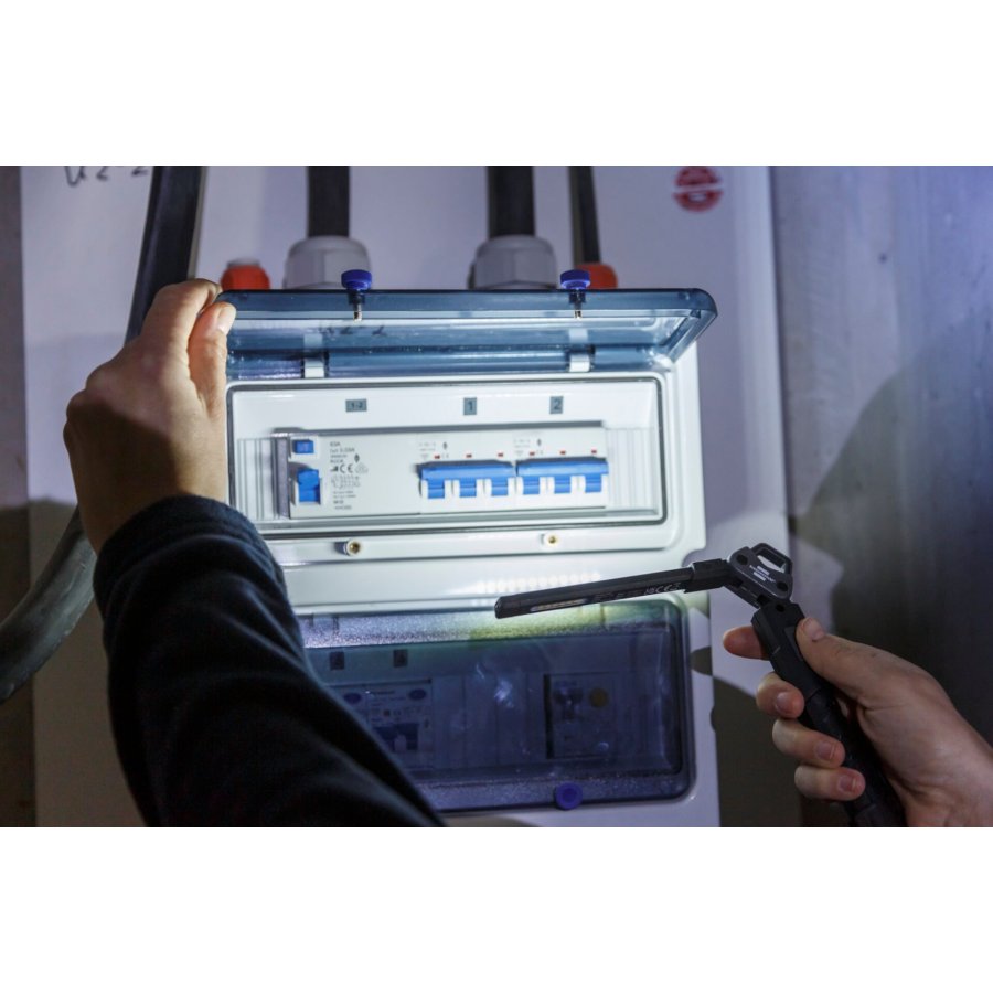 Brennenstuhl Rechargeable LED Torch HL 400 AC #7