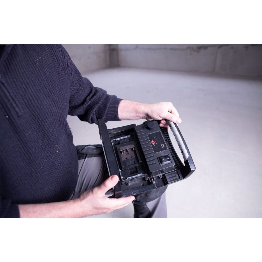 Brennenstuhl Multi Battery LED Hybrid Work Light #10
