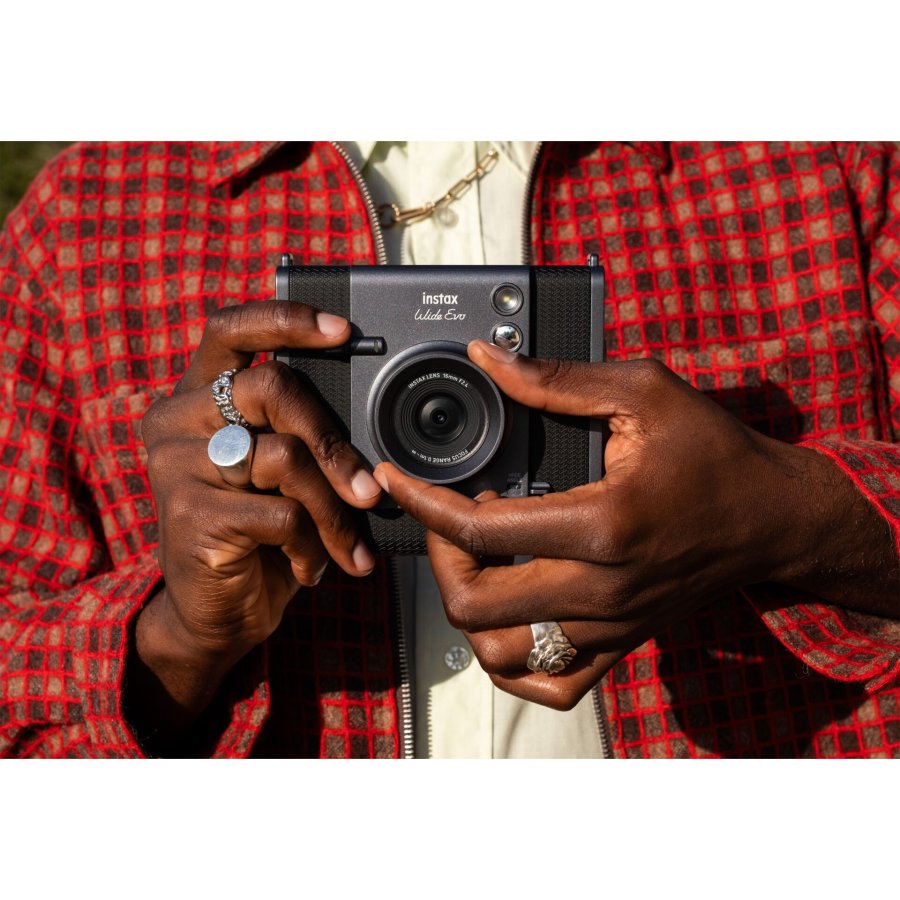 Fujifilm Instax Wide Evo #16