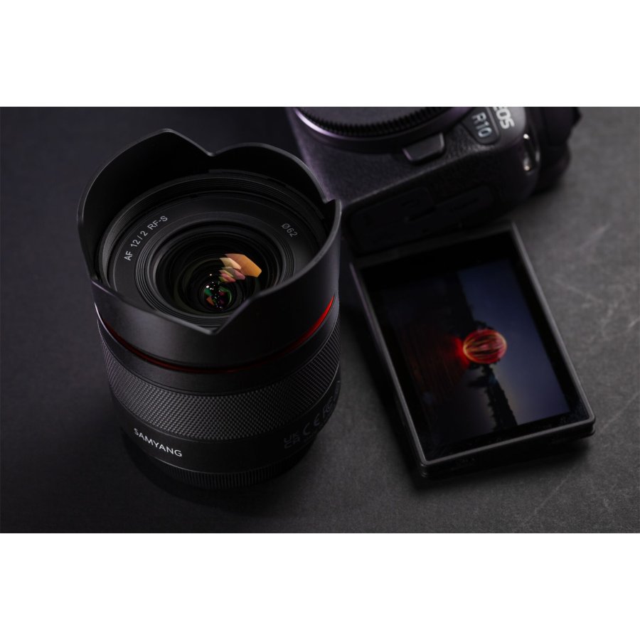 Samyang AF 2,0/12       Canon RF #11