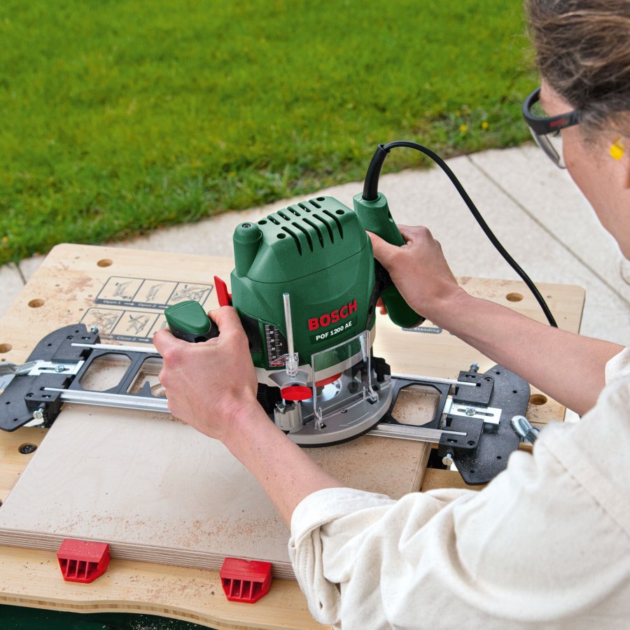 Bosch Oberfräse POF 1200 AE #9