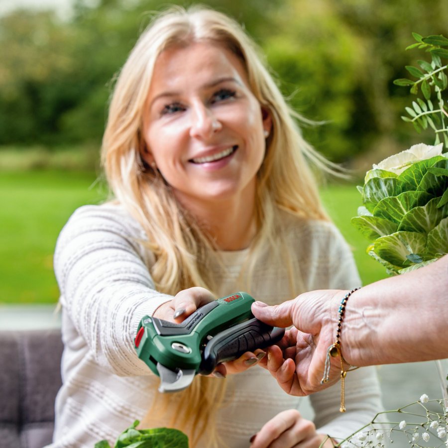 Bosch EASYPRUNE AKKU-GARTEN- Schere CLASSIC #17
