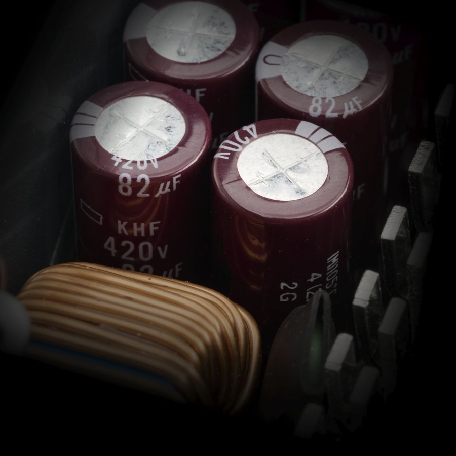 ADATA XPG PYMCORE 750W 80 PLUS GOLD #8