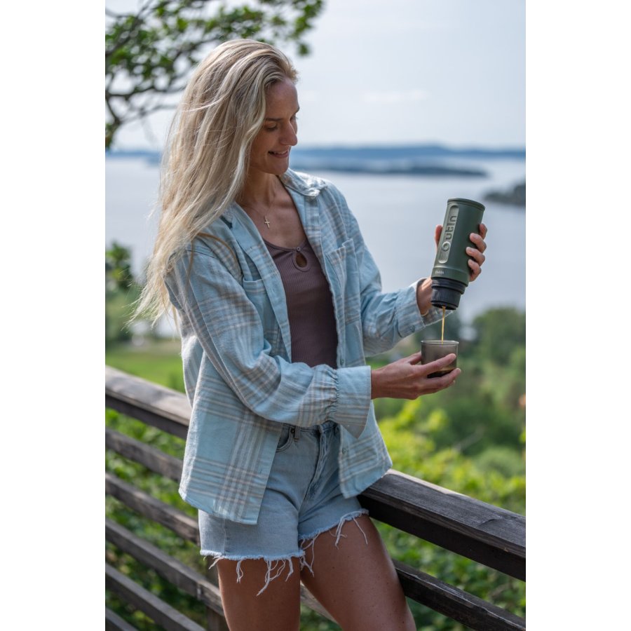 OutIn Nano Espressomaschine Grün Travel Kit #15