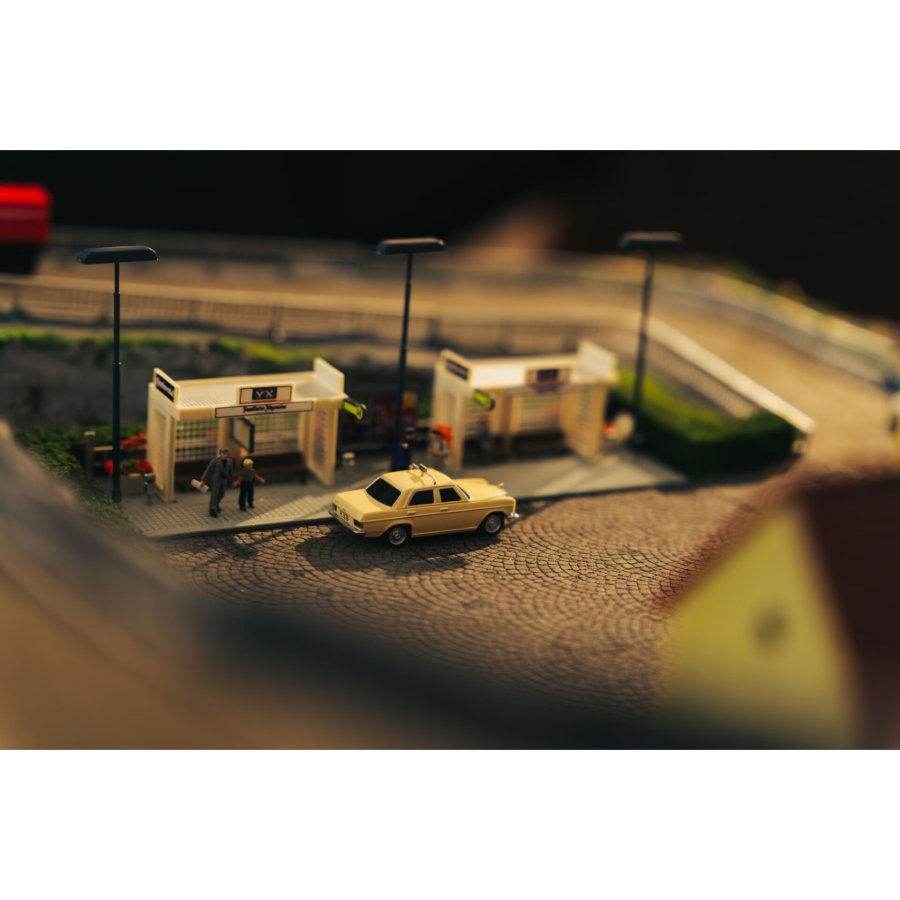 Carson 1:87 M-B 200/8 Taxi 2,4G 100% RTR #13