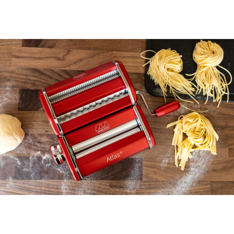 Marcato Atlas+ with Pastabike red #8