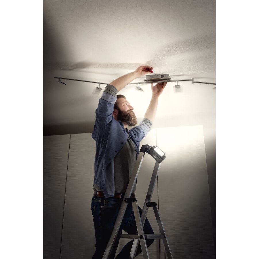 Varta Work Flex Aera Light incl. 3 x AA Batteries #7
