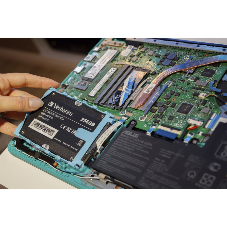 Verbatim Vi550 256 GB 2.5