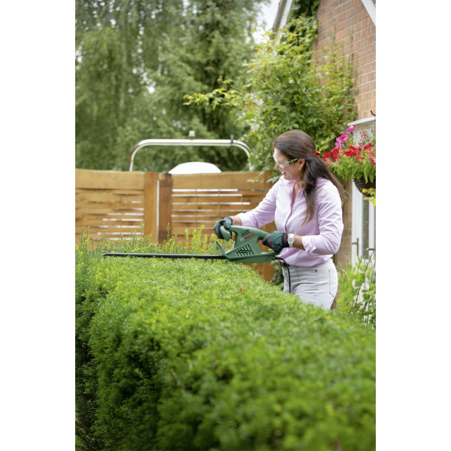Bosch EasyHedgecut 45 Corded Hedge Cutter #9