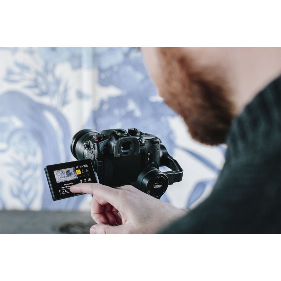 Panasonic Lumix GH5 II Body #12