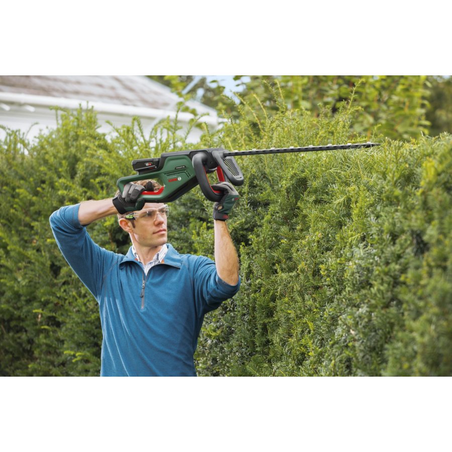 Bosch UniversalHedgeCut 18-50 Cordless Hedgecutter #13