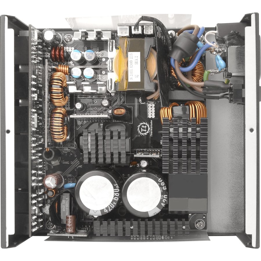 Thermaltake Toughpower GF3 1350W 80+ Gold for new Gen GPU #17