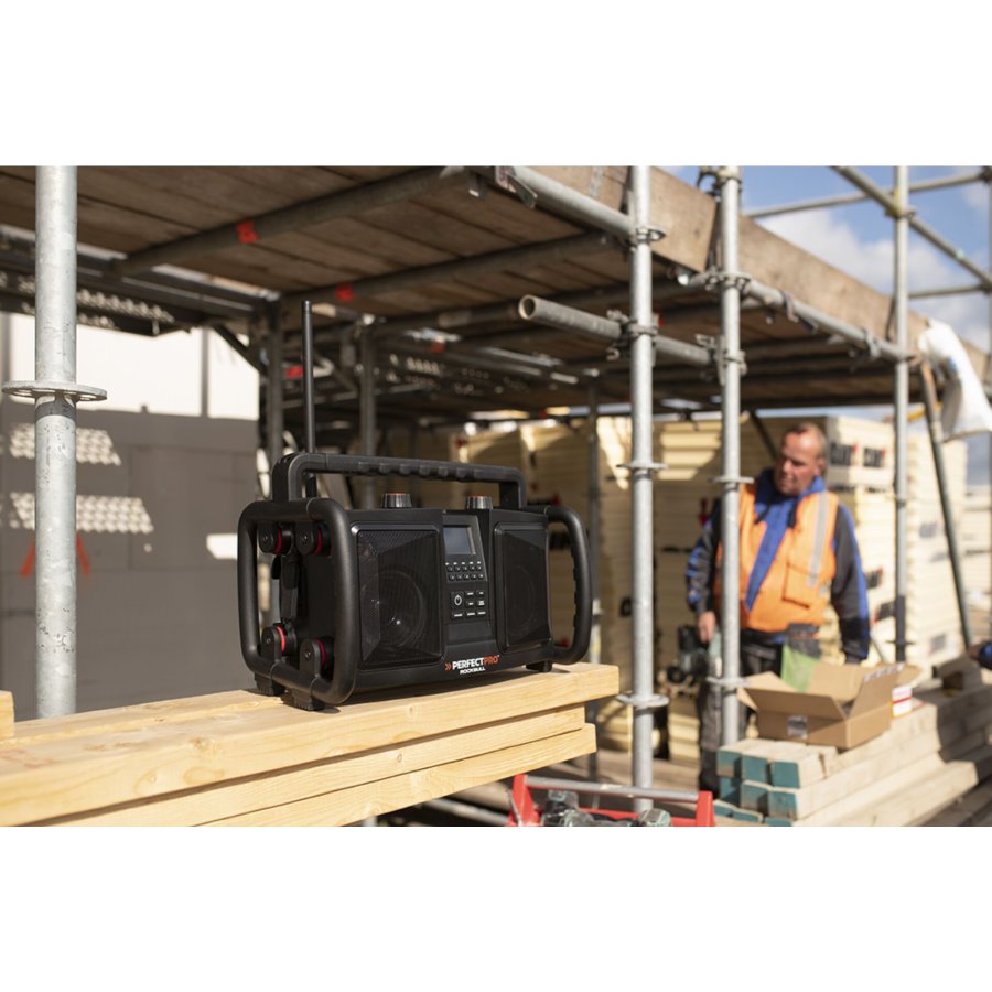 PerfectPro ROCKBULL Job Site Radio #9