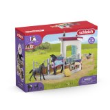 Schleich Horse Club     42611 Horse Box with Mare and Foal #5