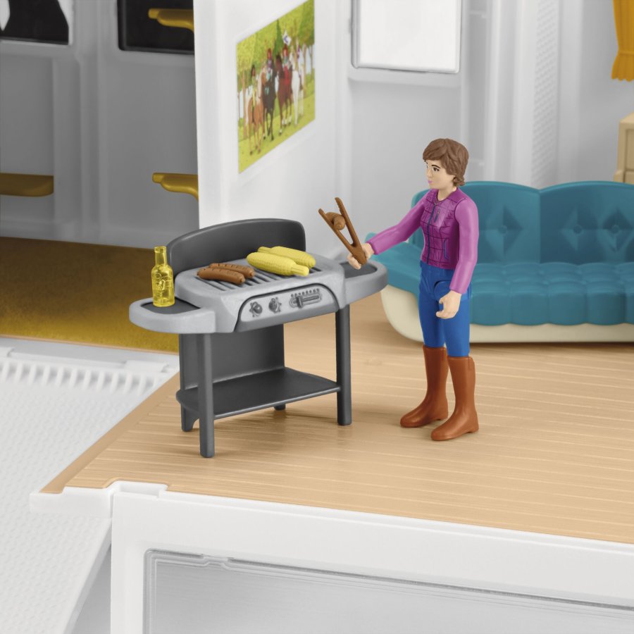 Schleich Horse Club     42619 Horse Transporter #15