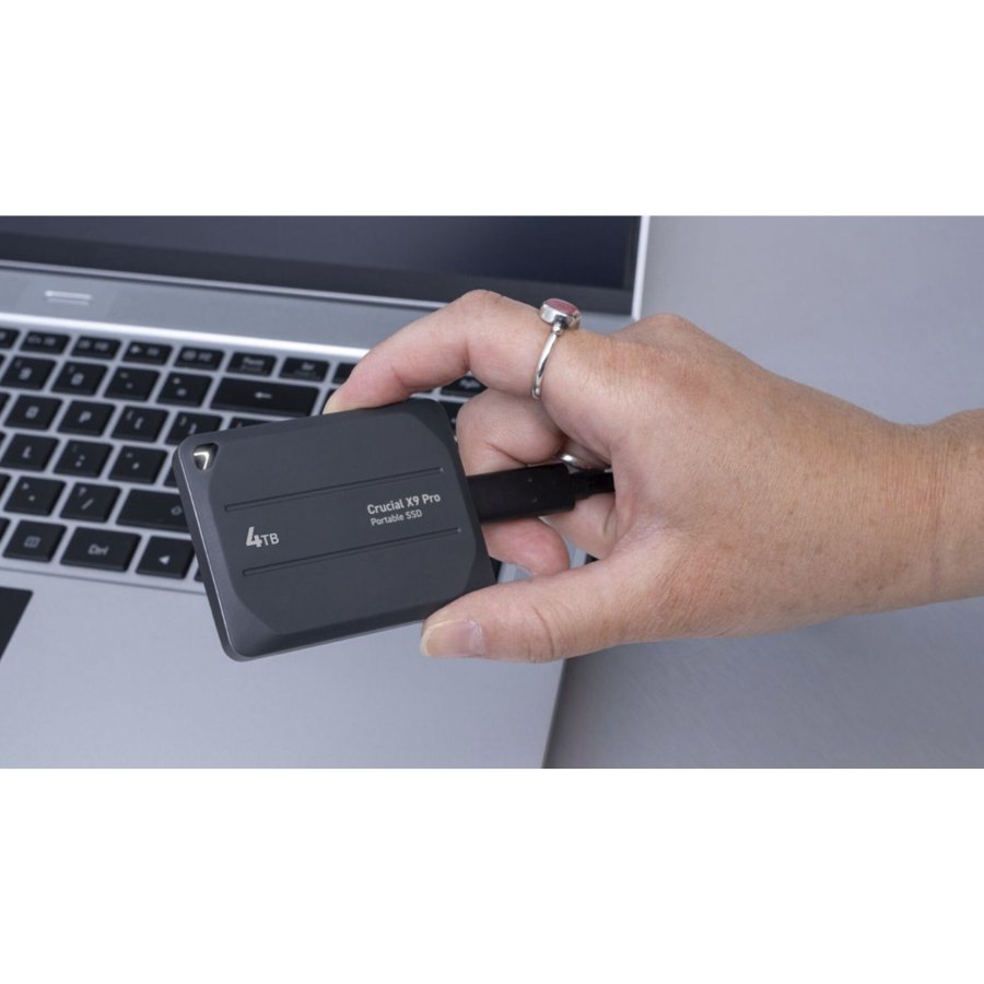 Crucial X9 Pro               2TB Portable SSD USB 3.2 Type-C #13