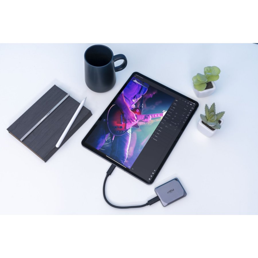 Crucial X9 Pro               2TB Portable SSD USB 3.2 Type-C #14