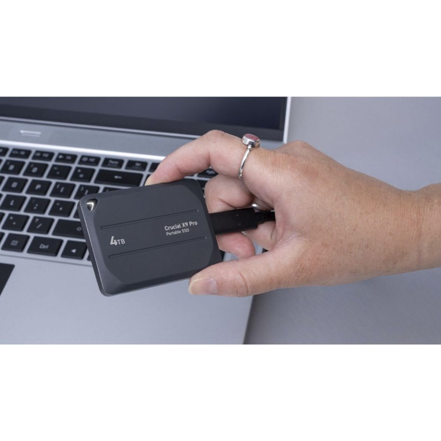 Crucial X9 Pro               4TB Portable SSD USB 3.2 Type-C #13