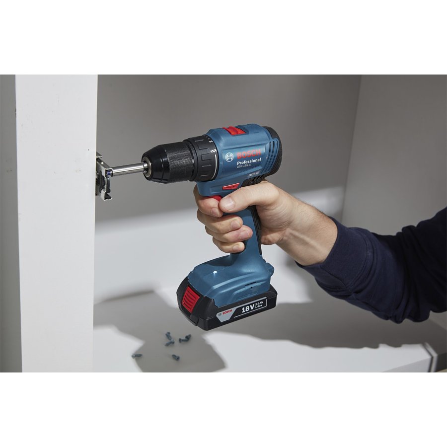 Bosch GSR 18V-45 (2x2,0Ah, 82AC, L-Case #7