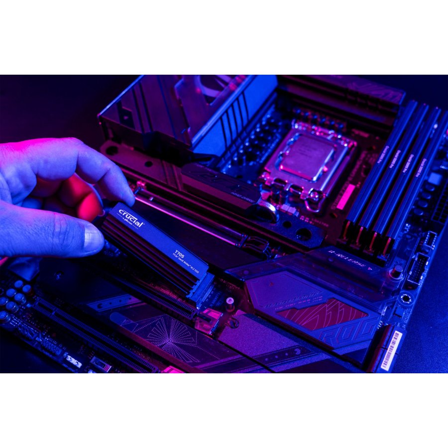 Crucial T705 with heatsink   1TB PCIe Gen5 NVMe M.2 SSD #11