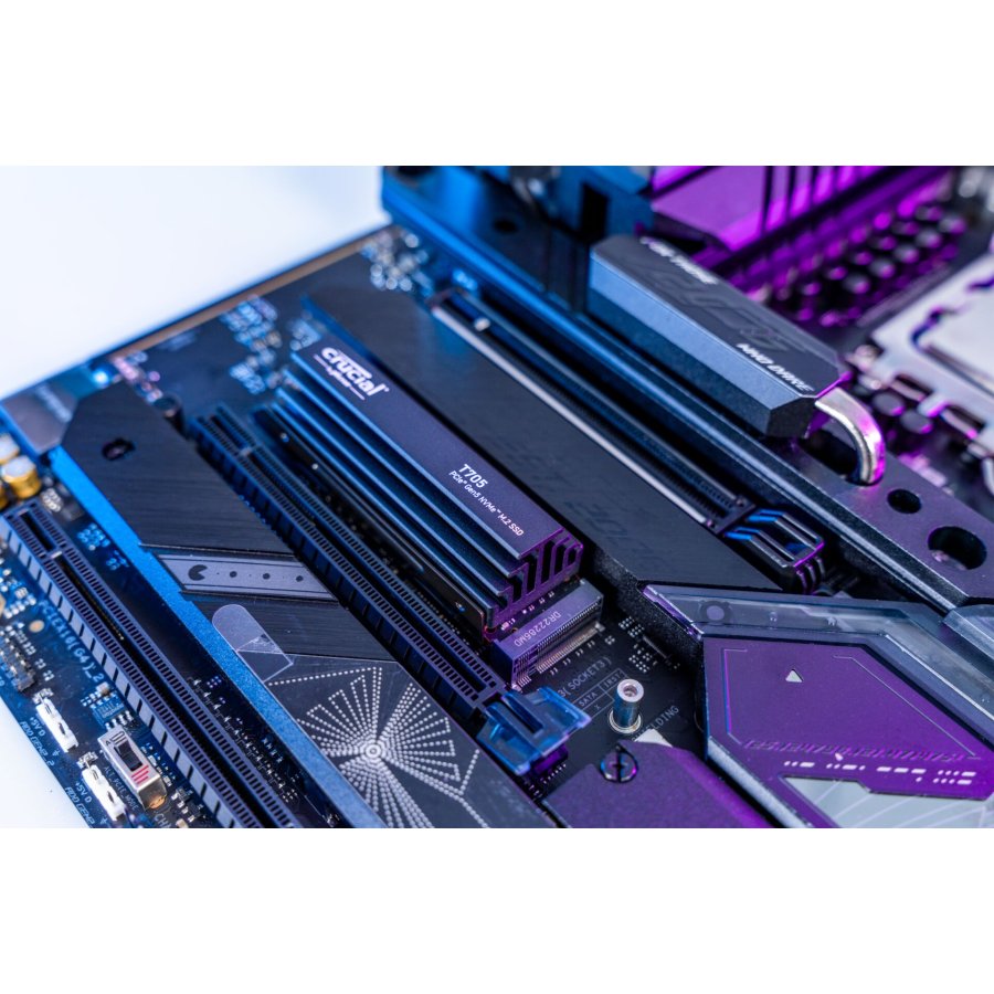 Crucial T705 with heatsink   1TB PCIe Gen5 NVMe M.2 SSD #14