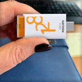 Philips USB 3.2            128GB Click Series Gen 1 USB-C #6