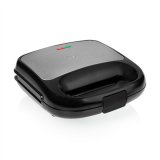 Tristar | SA-3071 | Sandwich maker 3-in-1 | 750 W | Number of plates 3 | Number of pastry | Diameter  cm | Black #1