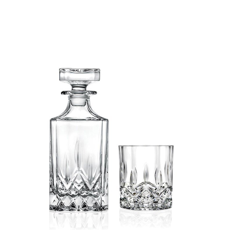 WHISKEY GLASSES AND GARAFE SET 6 PCS. OP #1