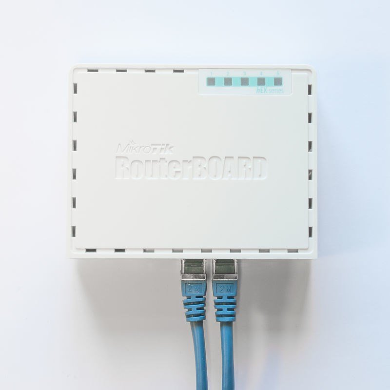 Mikrotik RB750GR3 kabelforbundet router Gigabit Ethernet Turkis, Hvid #5
