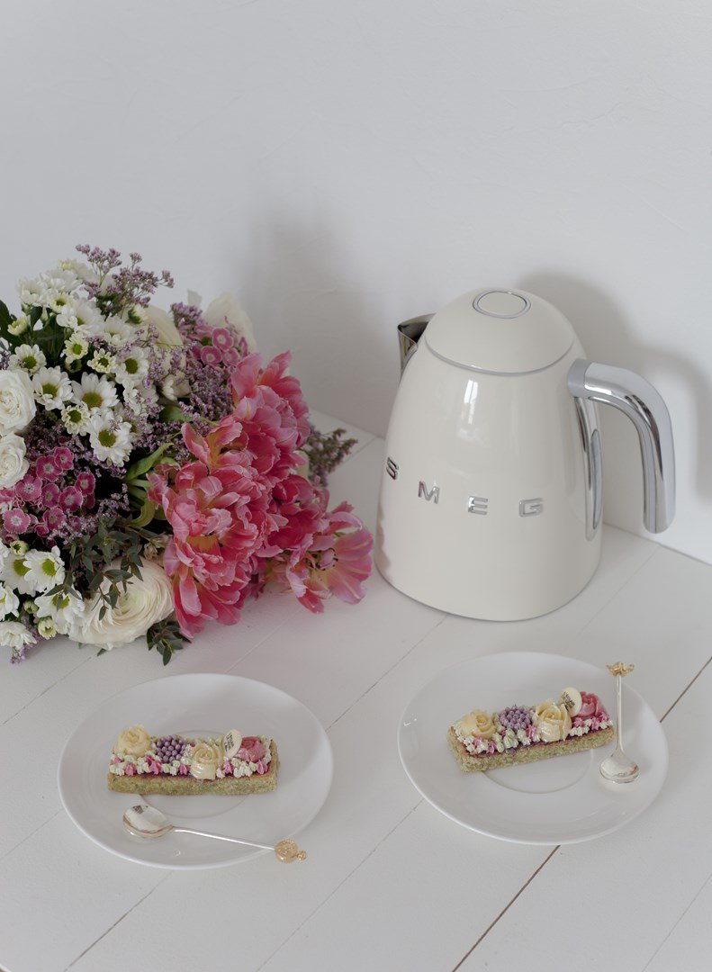 Smeg 50's Style Elkedler KLF04CREU Creme #22