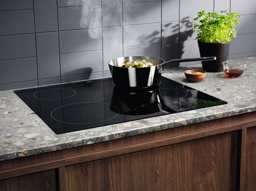 Electrolux Serie 300 949492519 LIB60420CK Sort Indbygget 59 cm Zone induktionskogeplade 4 zone(s) #2