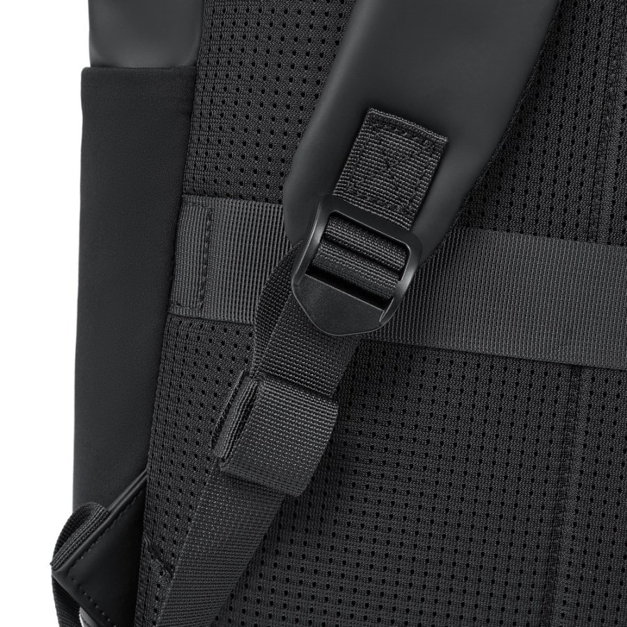 Rivacase Eden rygs�k Rulletoprygs�k Sort Polyester, PU-l�der #24