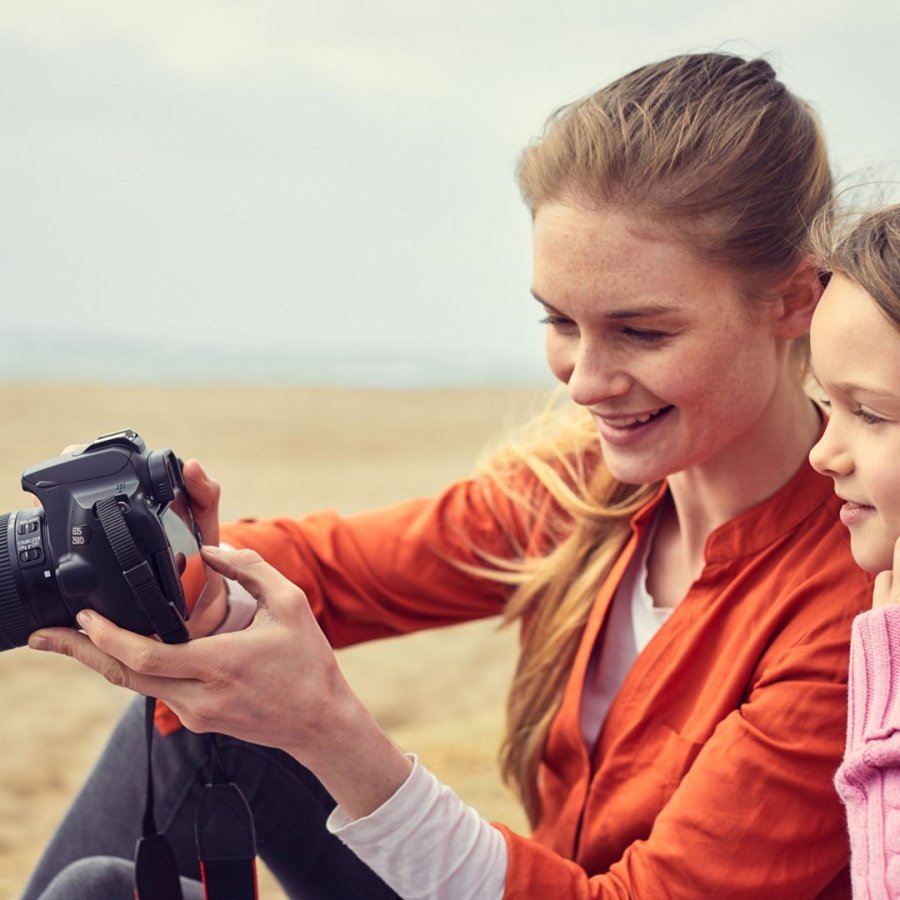 Canon EOS 250D+EF-S 18-55mm SLR kamerast 24,1 MP CMOS 6000 x 4000 pixel Sort #15