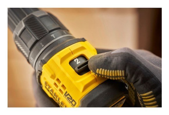 Stanley SFMCD716D2T-QW bor 1900 rpm N�glefri Sort, Gul #9