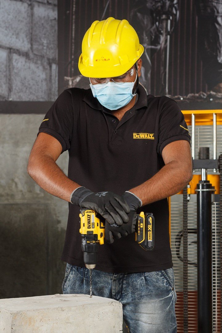 DEWALT DCD777D2T 18V bore-/skruemaskine #2