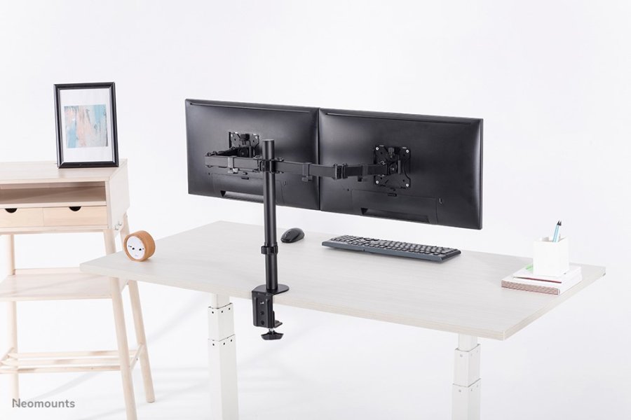 Neomounts FPMA-D550DBLACK skrmbeslag og -stativer 81,3 cm (32
