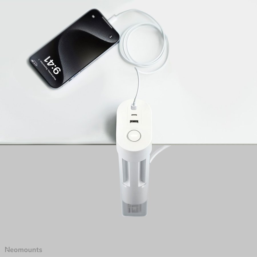 Neomounts DS22-840WH6 stikd�se 1,4 m 3 AC stikkontakt(er) Indend�rs Hvid #16