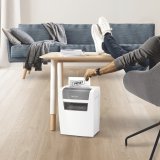 Leitz IQ Home Shredder, P4, 6 ark, 15 l beholder #9