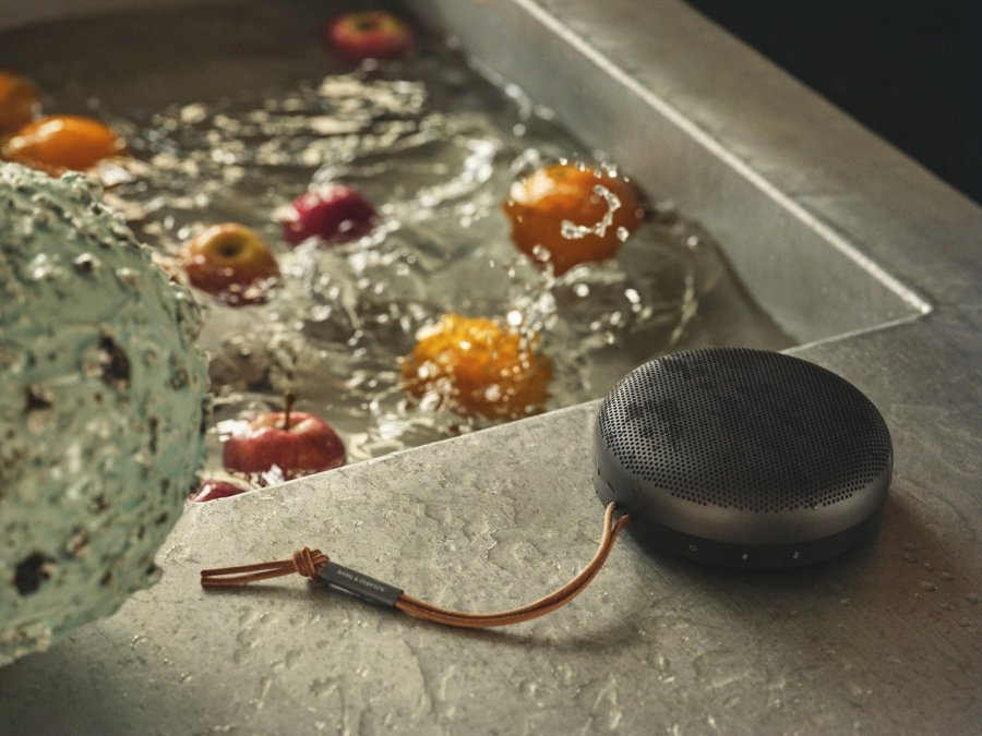 Bang & Olufsen Beosound A1 2.Gen black anthracite #16
