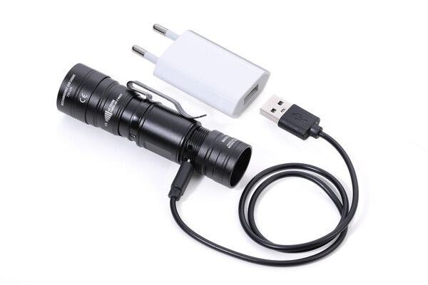 TROIKA ECO BEAM Sort Magnetisk beslag til lommelygte LED #4
