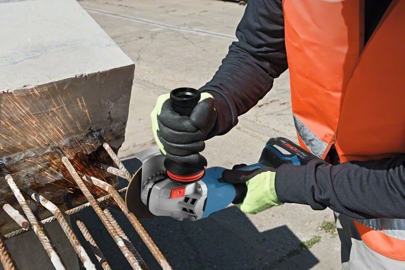 Bosch GWS 18V-15 C Cordless Angle Grinder #5