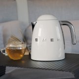 Smeg 50's Style Elkedler KLF04CREU Creme #8