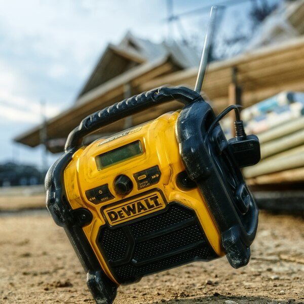 DeWALT DCR020-QW radio Brbar Digital Sort, Gul #9
