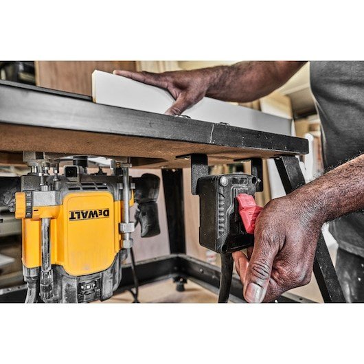 DeWALT DWE627KT-QS router og overfrser Sort, Gul 20000 rpm 2300 W #27