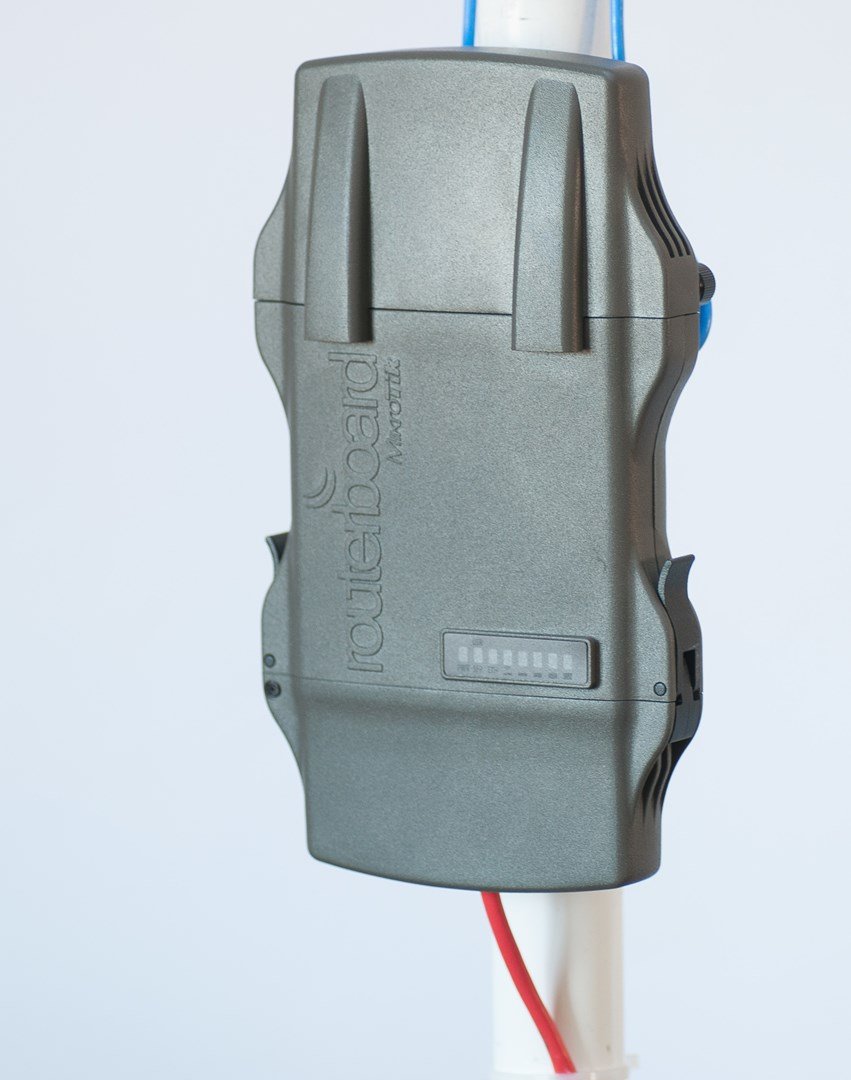 Mikrotik NetMetal 5 Strm over Ethernet (PoE) #1