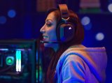 Corsair HS80 RGB Headset Trdls Spil Sort #13