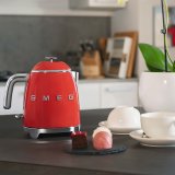 Smeg 50's Style Elkedler KLF05RDEU Rd #2
