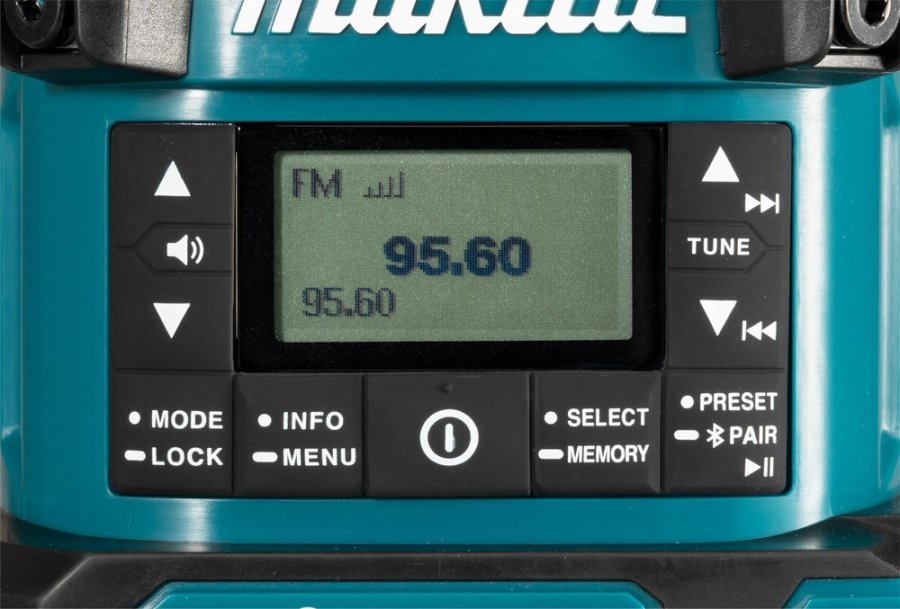 Makita Radio MR009GZ 12/14.4/18/40V with lamp #10