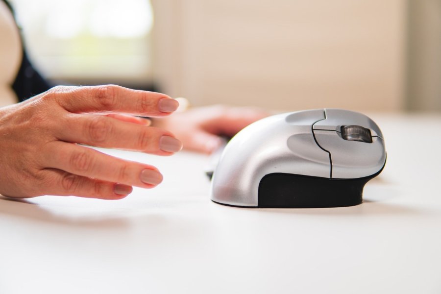 BakkerElkhuizen Grip Mouse Wireless mus Kontor H�jre h�nd RF tr�dl�st Optisk 1600 dpi #5