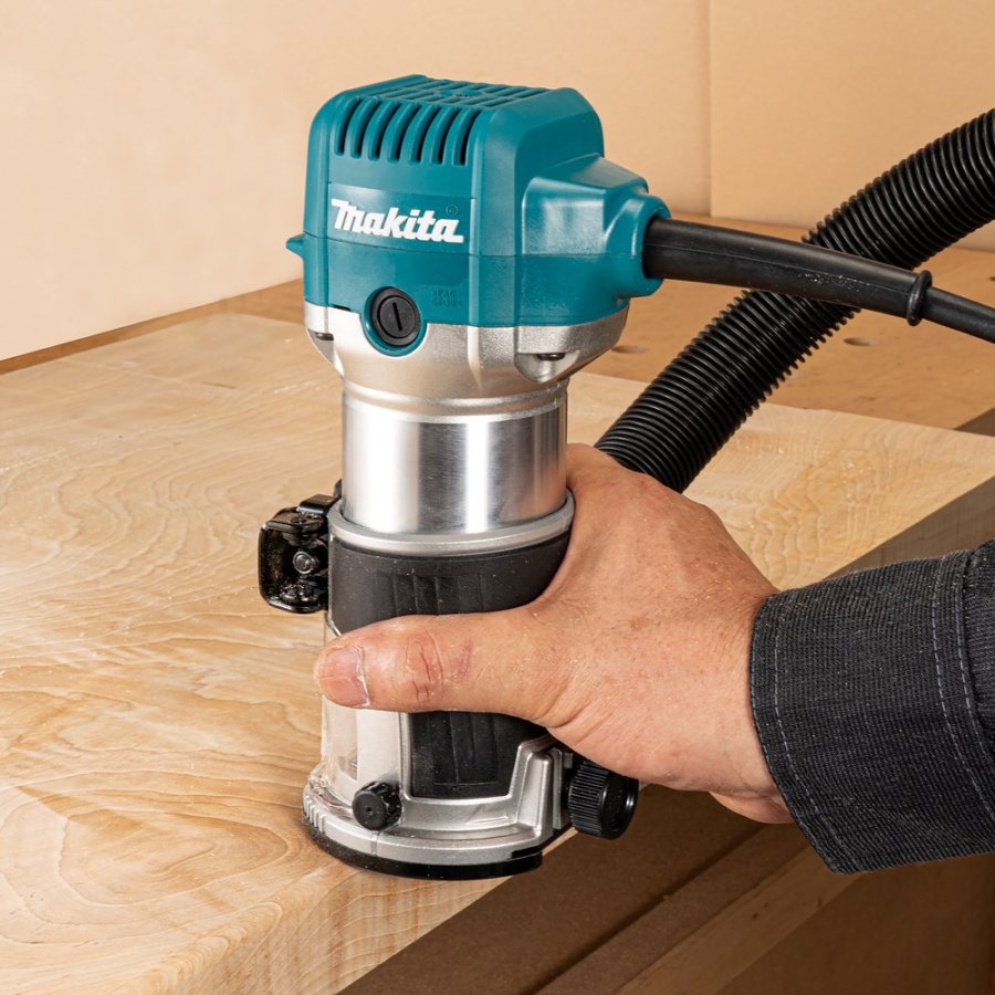 ELEKTRISK FRSNING-SKREMASKINE 710W MAKITA RT0702C #10